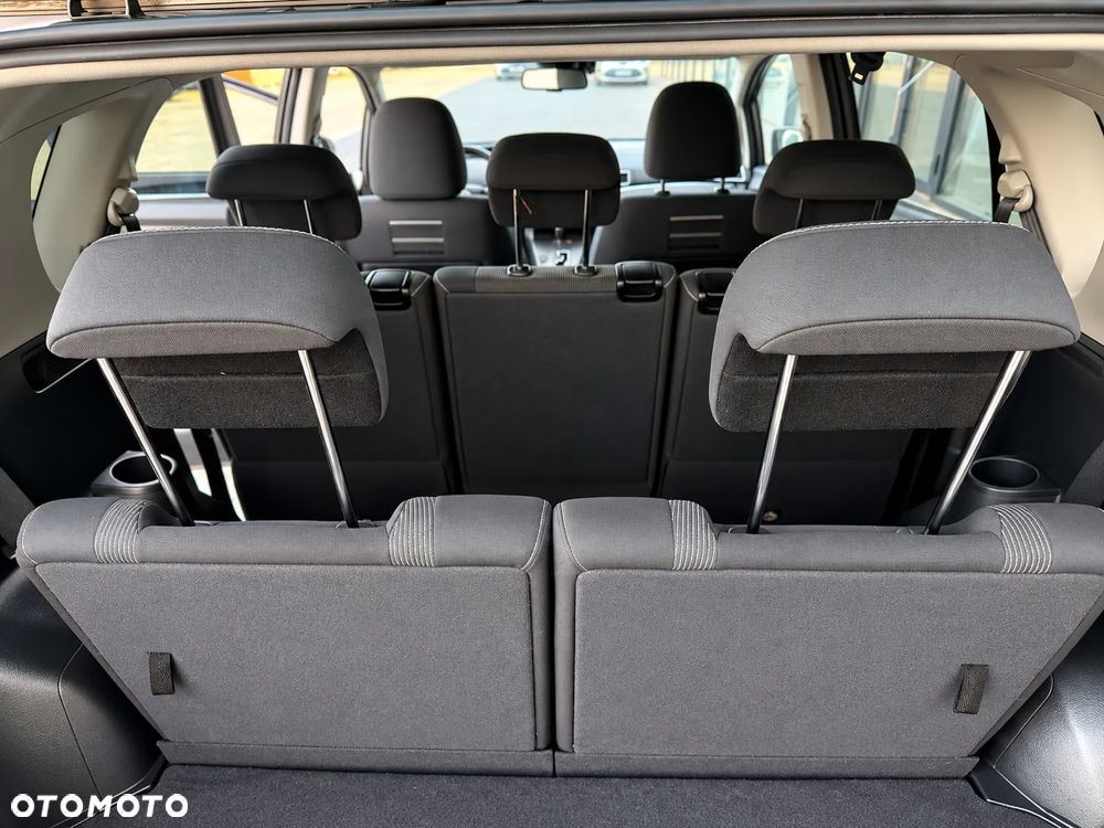 Toyota Verso 1.8 Business Edition 7os MS - 31