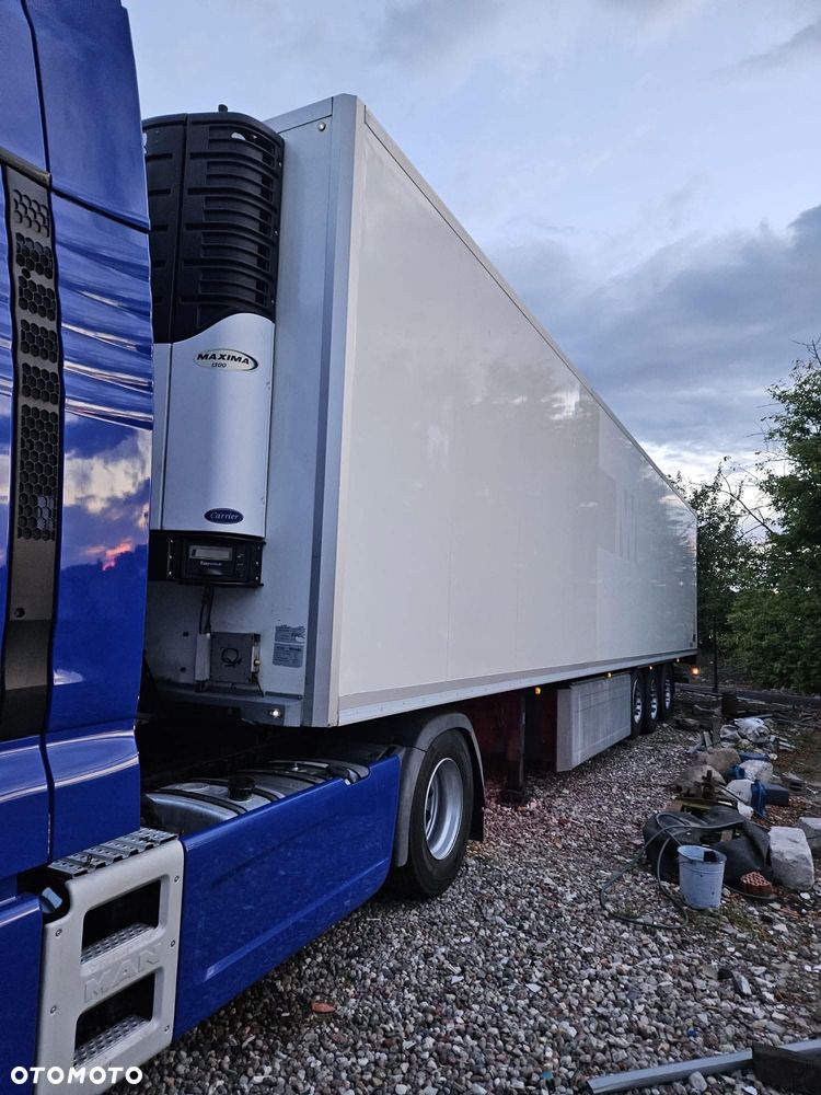 Kögel SV24 , Podnoszona OŚ / OSIE SAF / PALECIARA - 1
