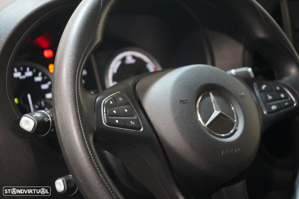 Mercedes-Benz eVito Tourer 90 kWh Longo - 8