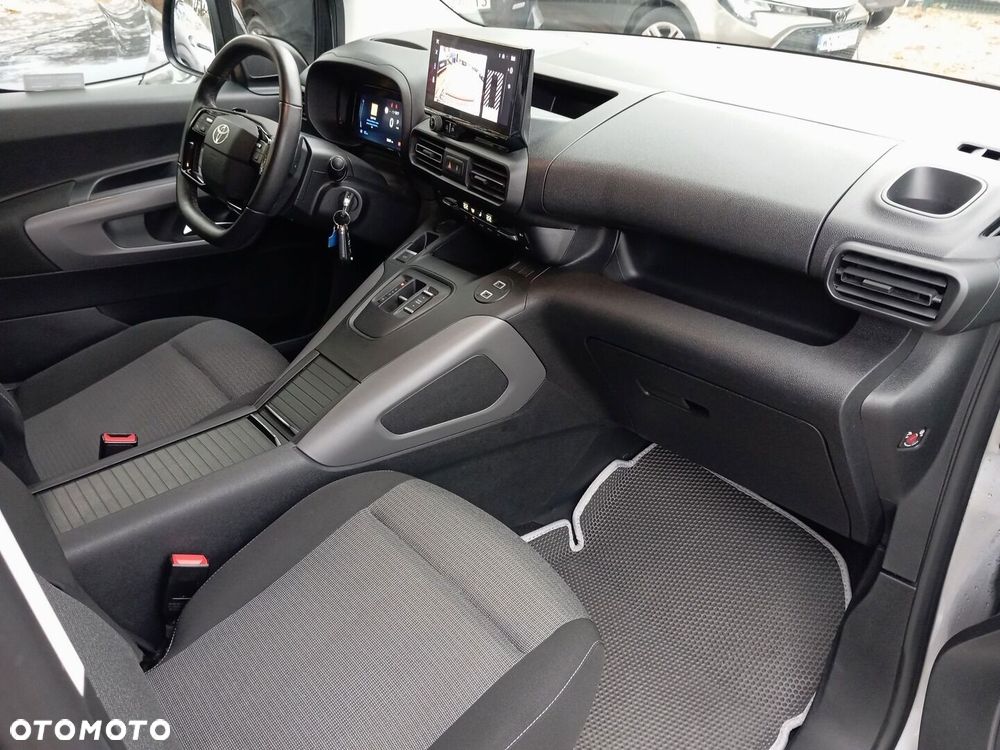 Toyota Proace City Verso Long 1.5 D-4D Family - 12