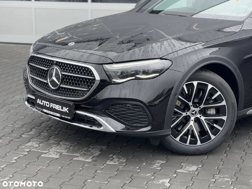 Mercedes-Benz Klasa E 220 d 4Matic 9G-TRONIC - 3