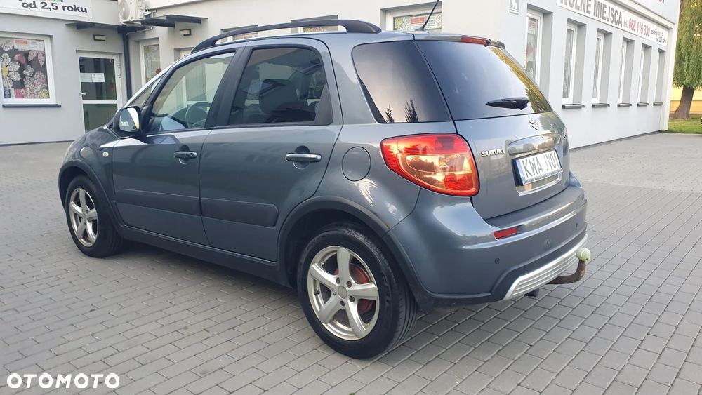 Suzuki SX4 1.6 VVT 4x2 Comfort - 3
