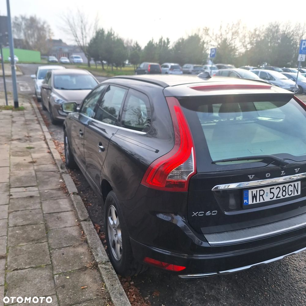 Volvo XC 60 D4 Drive-E Momentum - 12