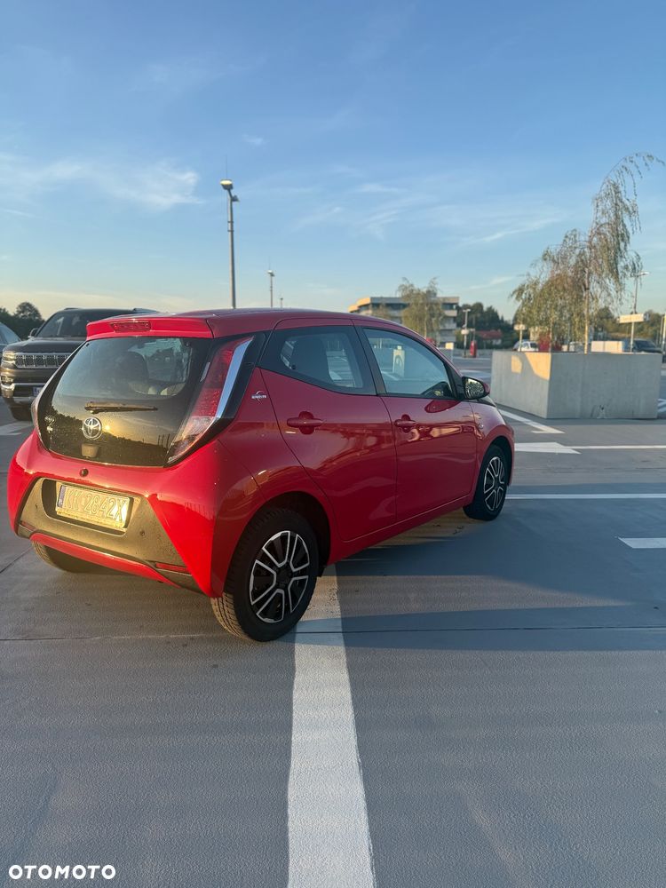 Toyota Aygo 1.0 VVT-i Sprint EU6 - 6