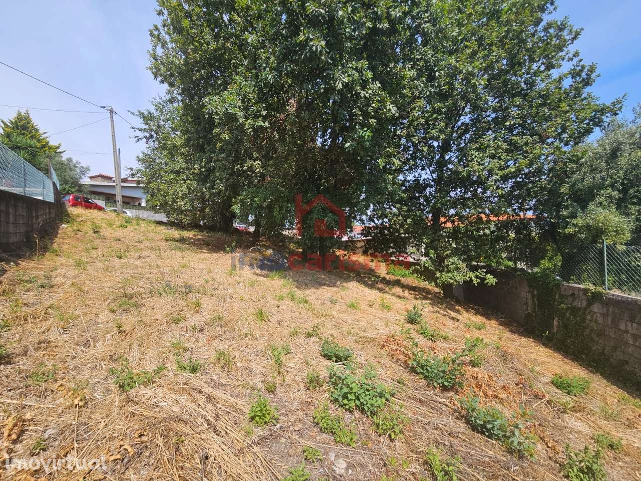 Lote de terreno para construção com 560m2 em Lordelo, Guimarães - Grande imagem: 5/6