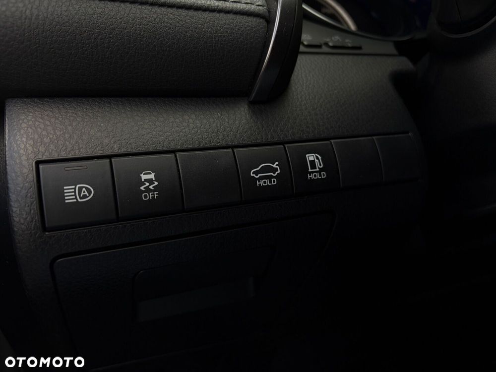 Toyota Camry 2.5 Hybrid Comfort CVT - 21