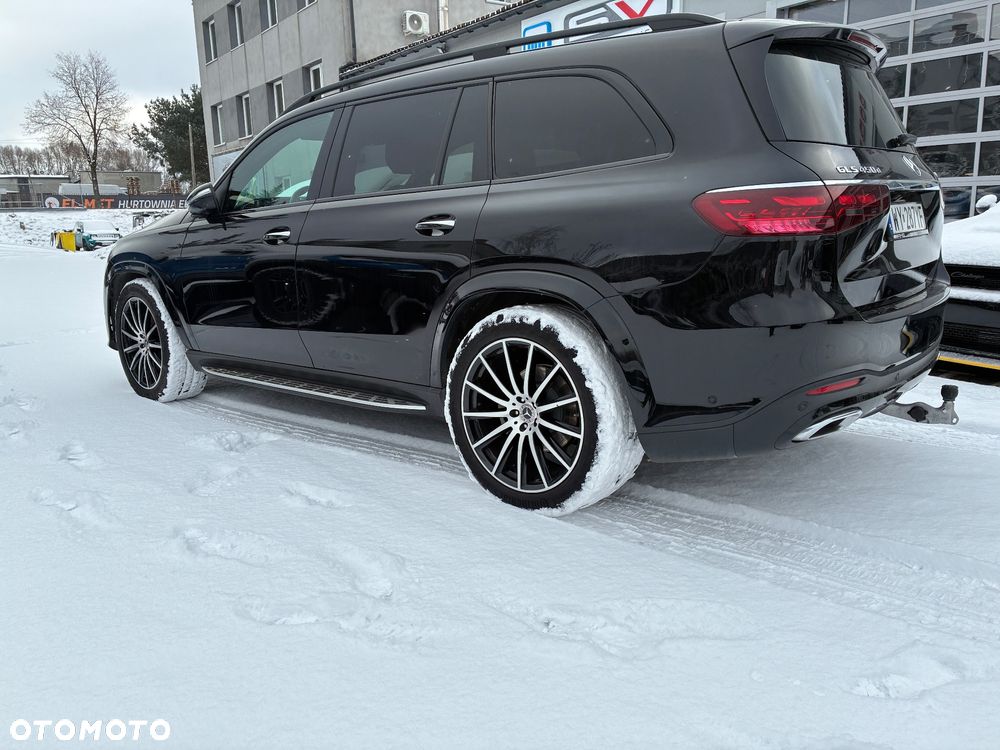 Mercedes-Benz GLS - 7