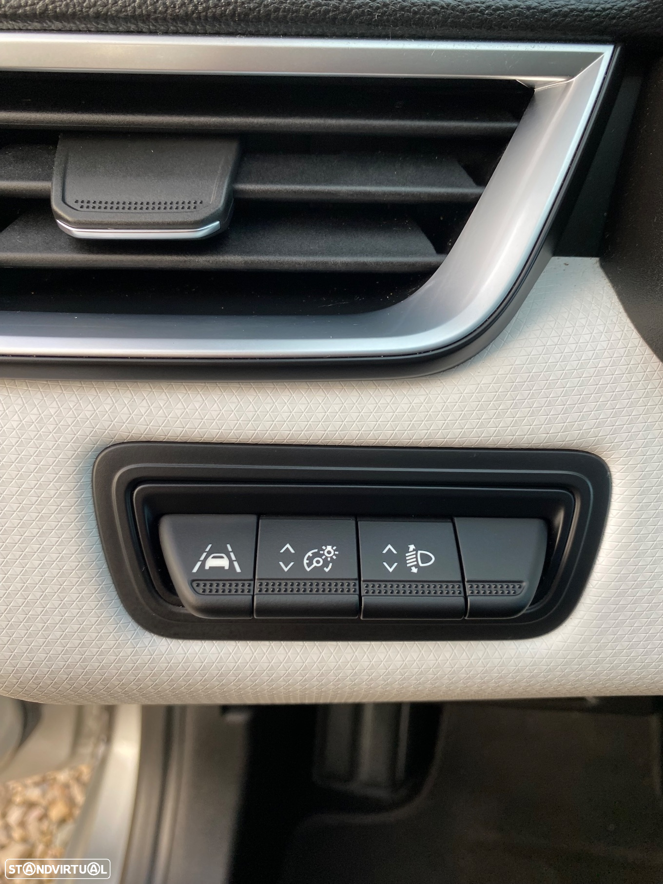 Renault Clio 1.0 TCe Intens Bi-Fuel - 17