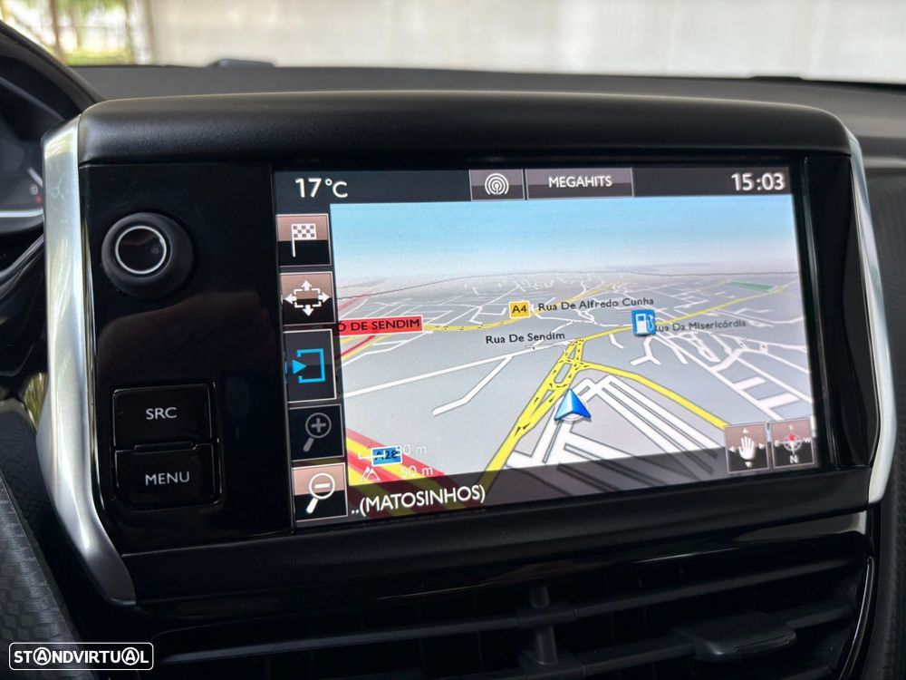 Peugeot 2008 1.2 PureTech Style - 19