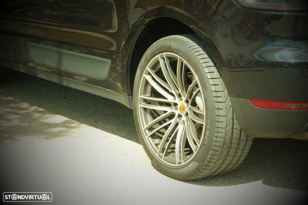 Porsche Macan 2.0T - 44