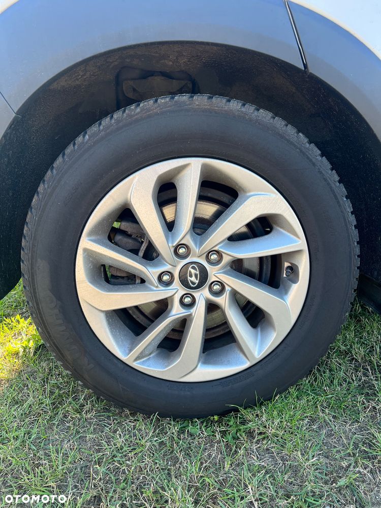 Hyundai Tucson blue 1.7 CRDi 2WD DCT Premium - 17