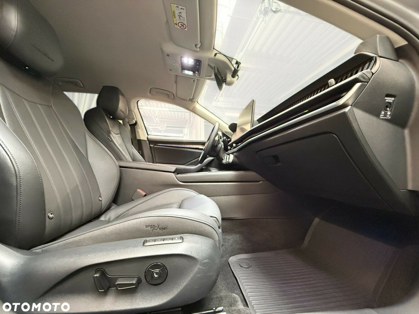 Skoda Superb 2.0 TDI SCR 4x4 L&K DSG - 24