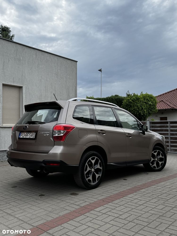 Subaru Forester 2.0XT Comfort Lineartronic - 3
