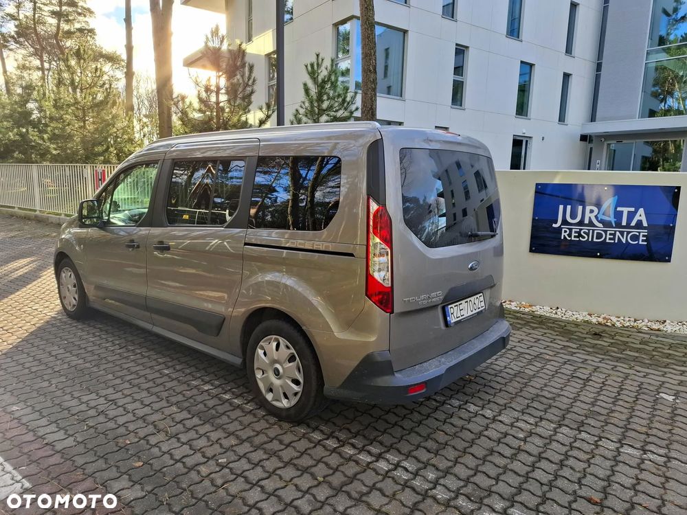 Ford Tourneo Connect Grand - 2