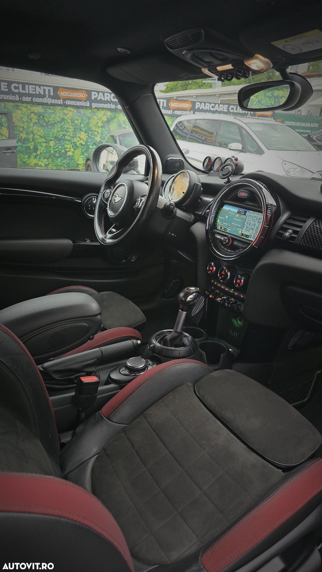 Mini John Cooper Works - 8