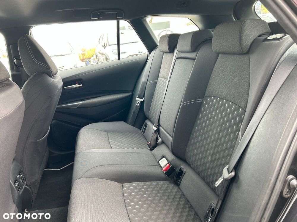 Toyota Corolla 1.8 Hybrid Comfort - 22