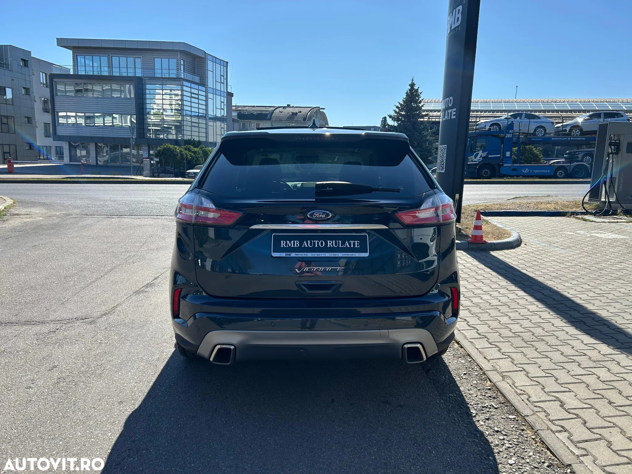 Ford Edge 2.0 Panther A8 AWD Vignale - 18