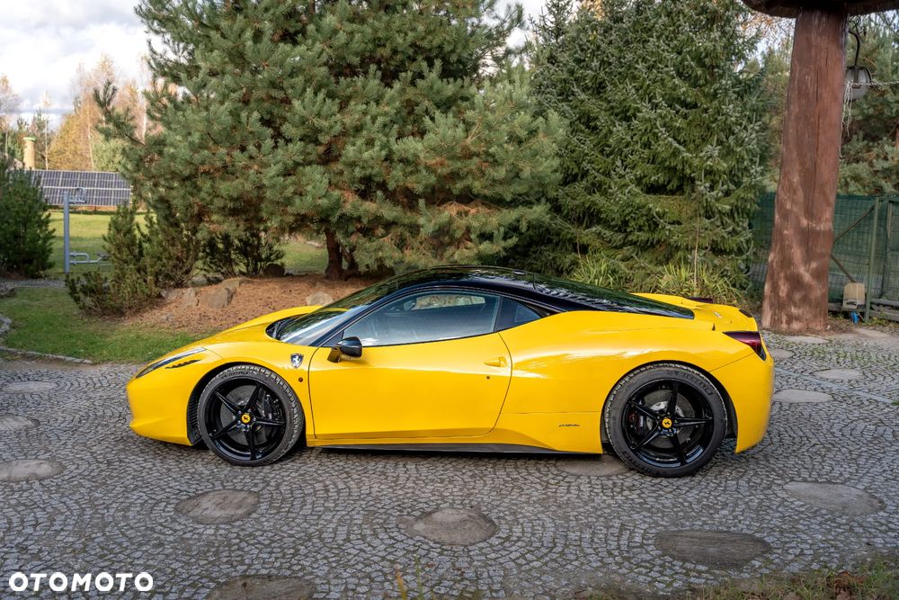 Ferrari 458 Italia - 16