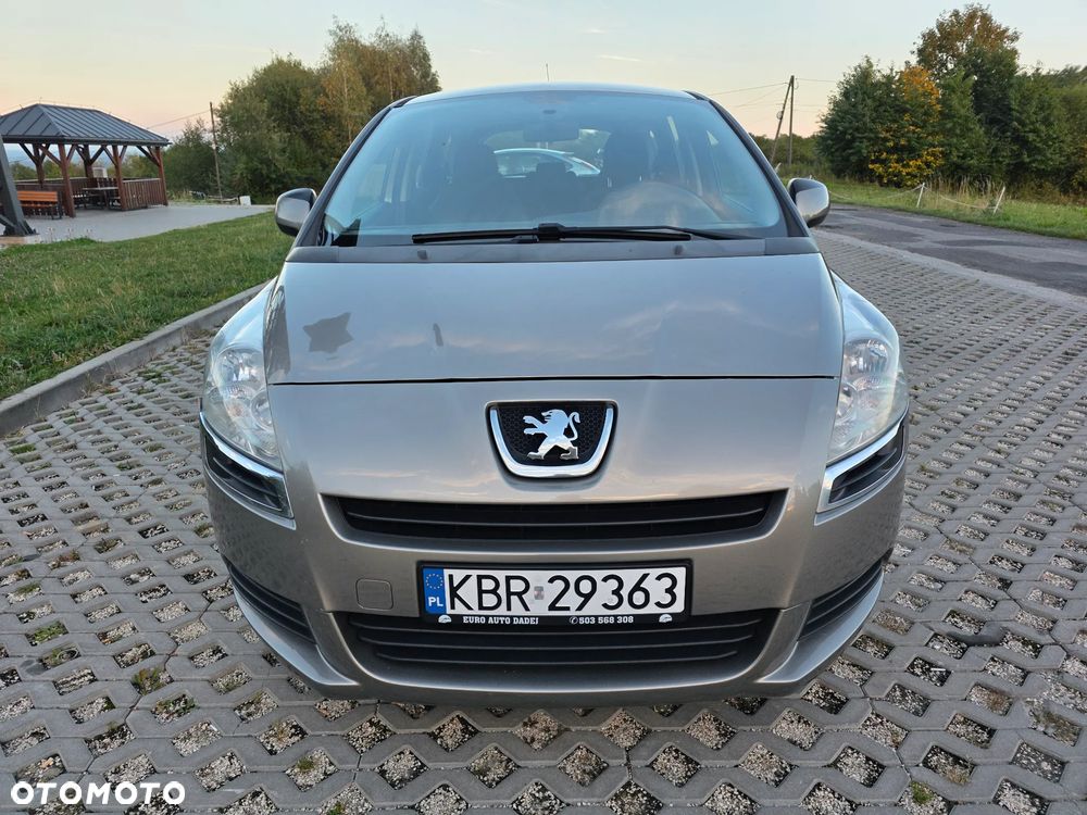 Peugeot 5008 - 2