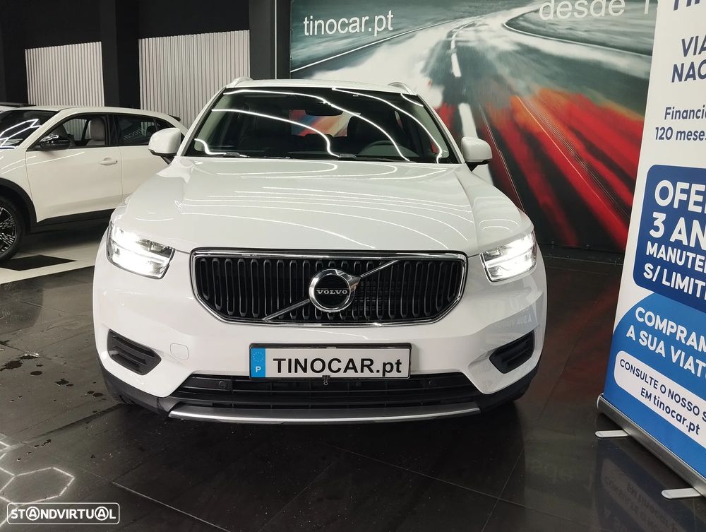 Volvo XC 40 2.0 D4 Momentum Plus AWD - 7