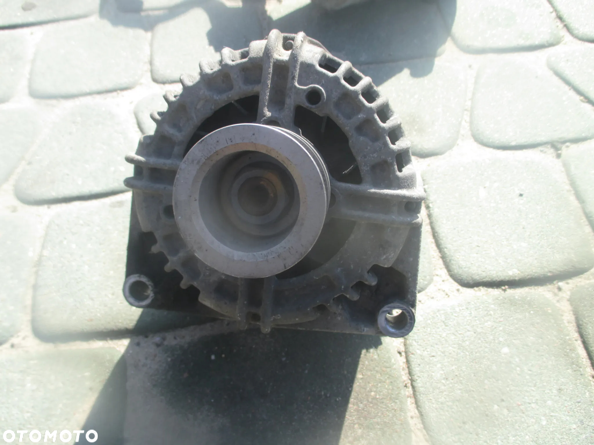alternator Opel Astra 3 H Zafira B 1.6 0124425020 55556067 - 2