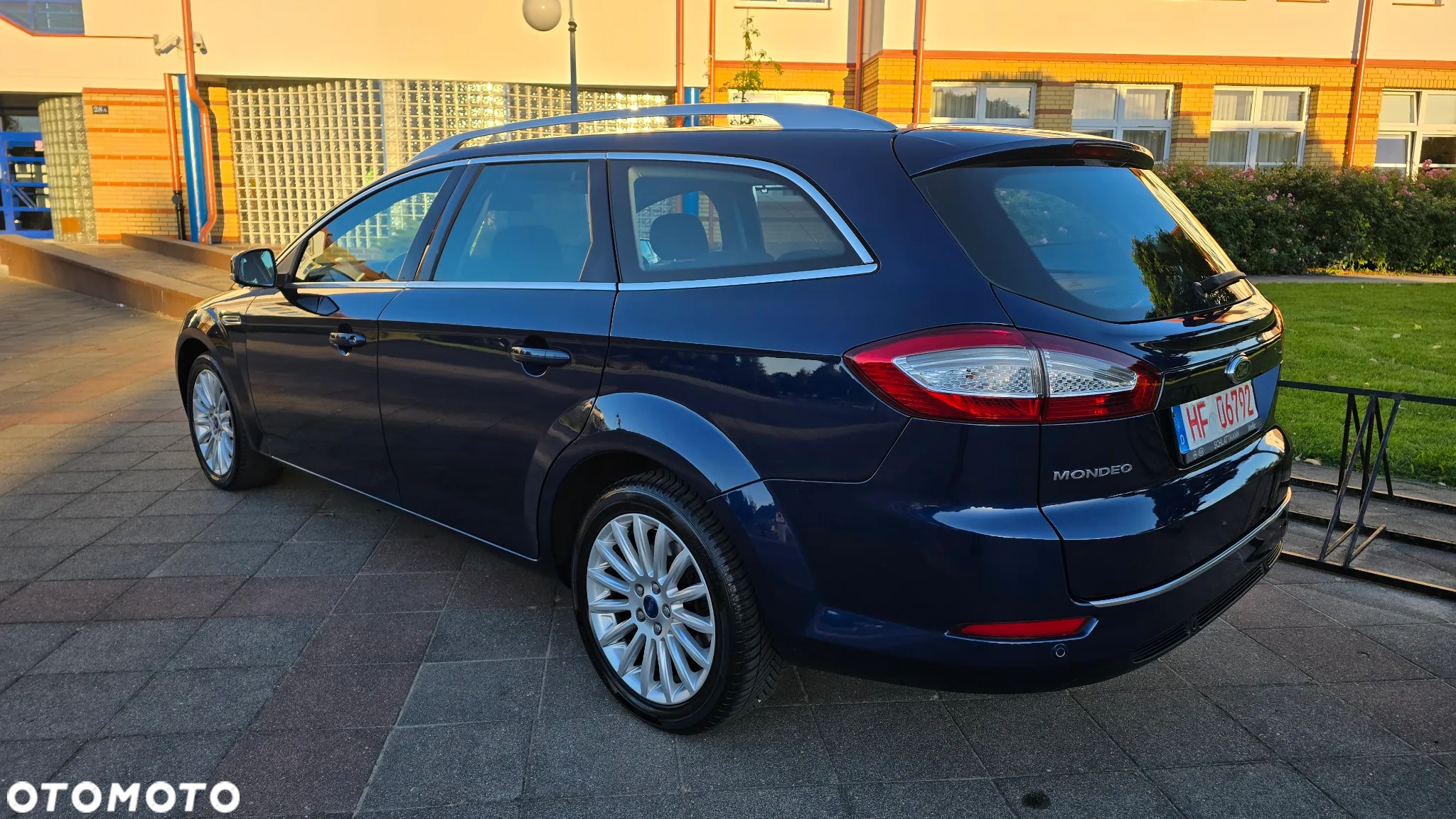 Ford Mondeo - 4