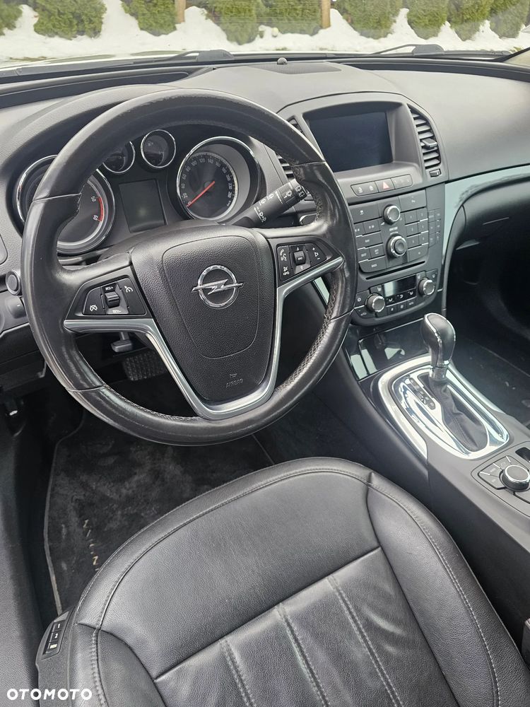 Opel Insignia - 13