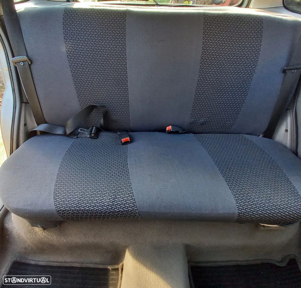 Opel Corsa 1.5 TD - 8