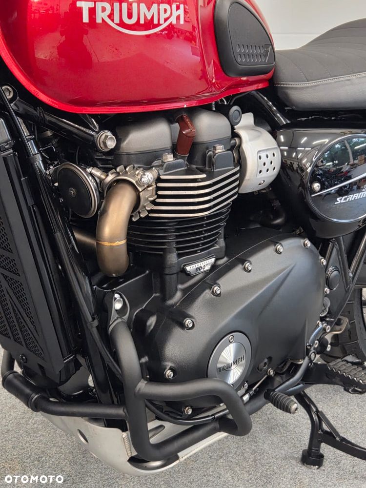 Triumph Street Scrambler - 8
