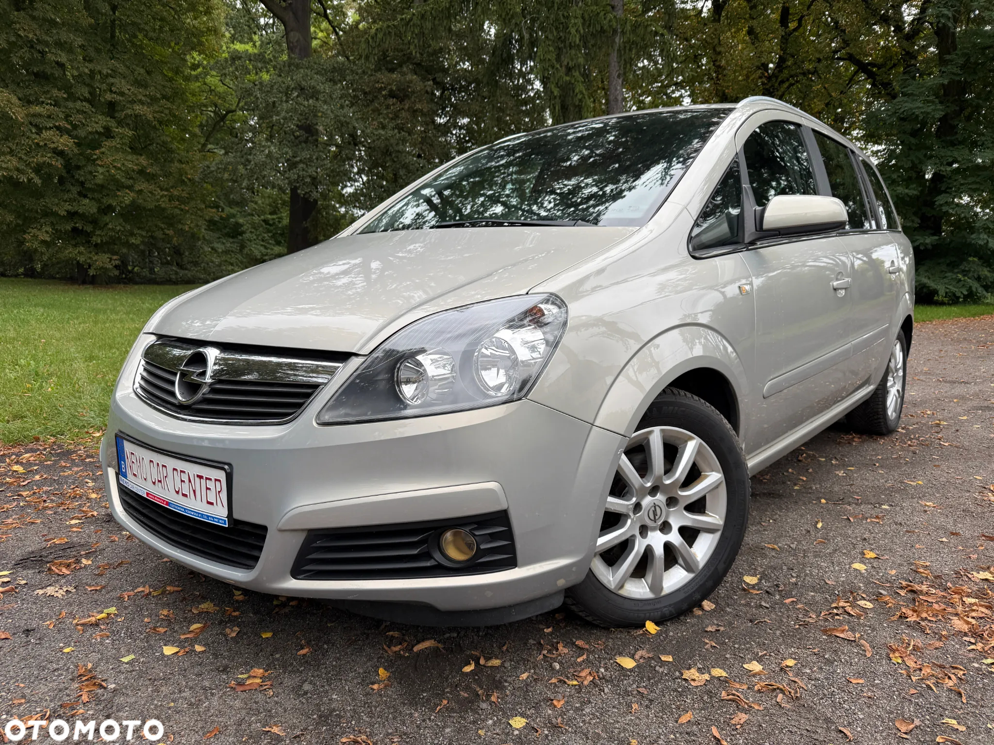 Opel Zafira 1.8 Cosmo - 2