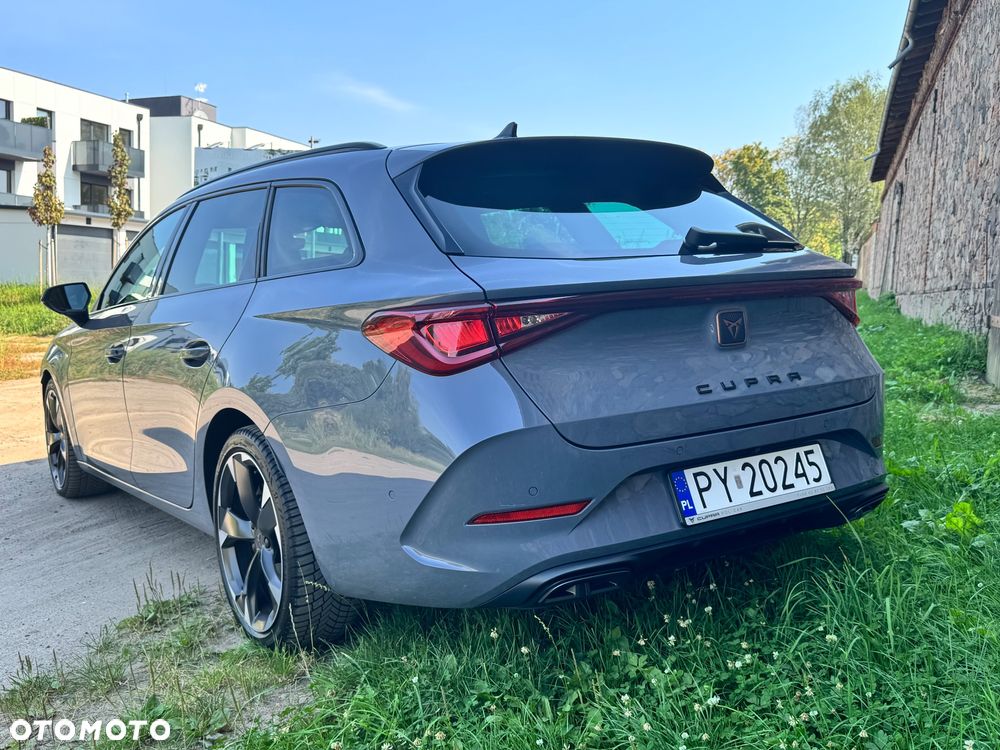 Cupra Leon Sportstourer - 3