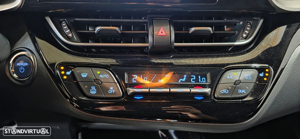 Toyota C-HR 1.8 Hybrid Square Collection - 17