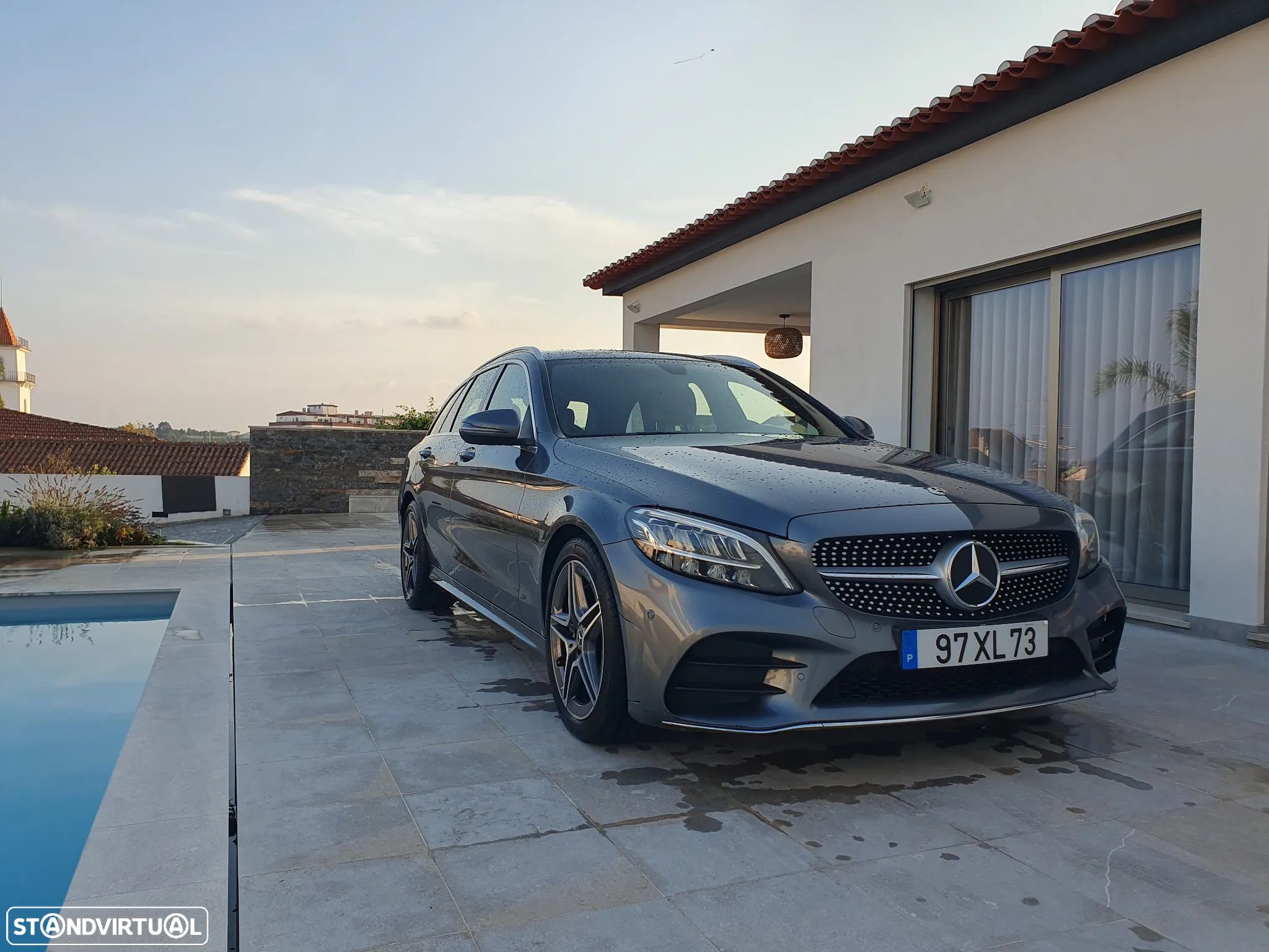 Mercedes-Benz C 220 d AMG Line - 1