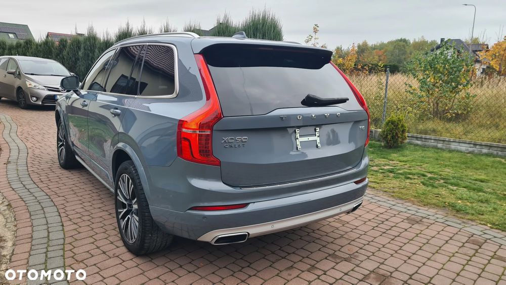 Volvo XC 90 - 8