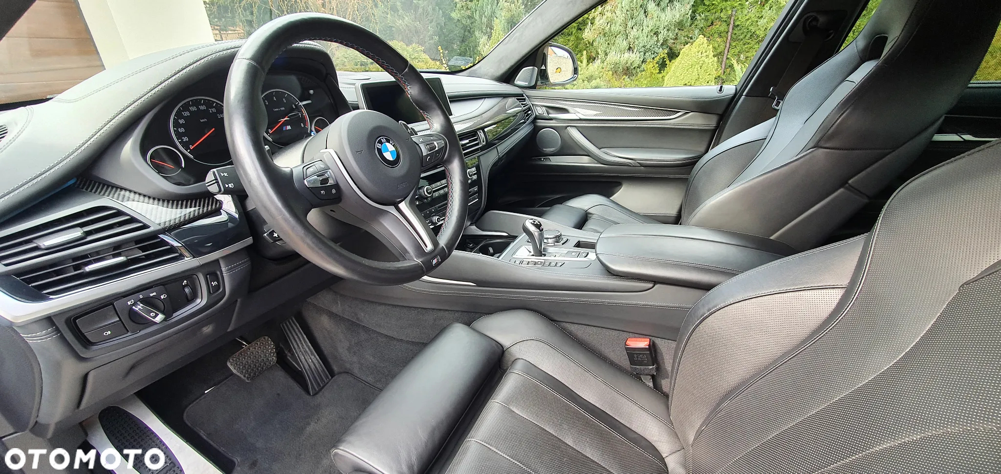 BMW X6M - 6