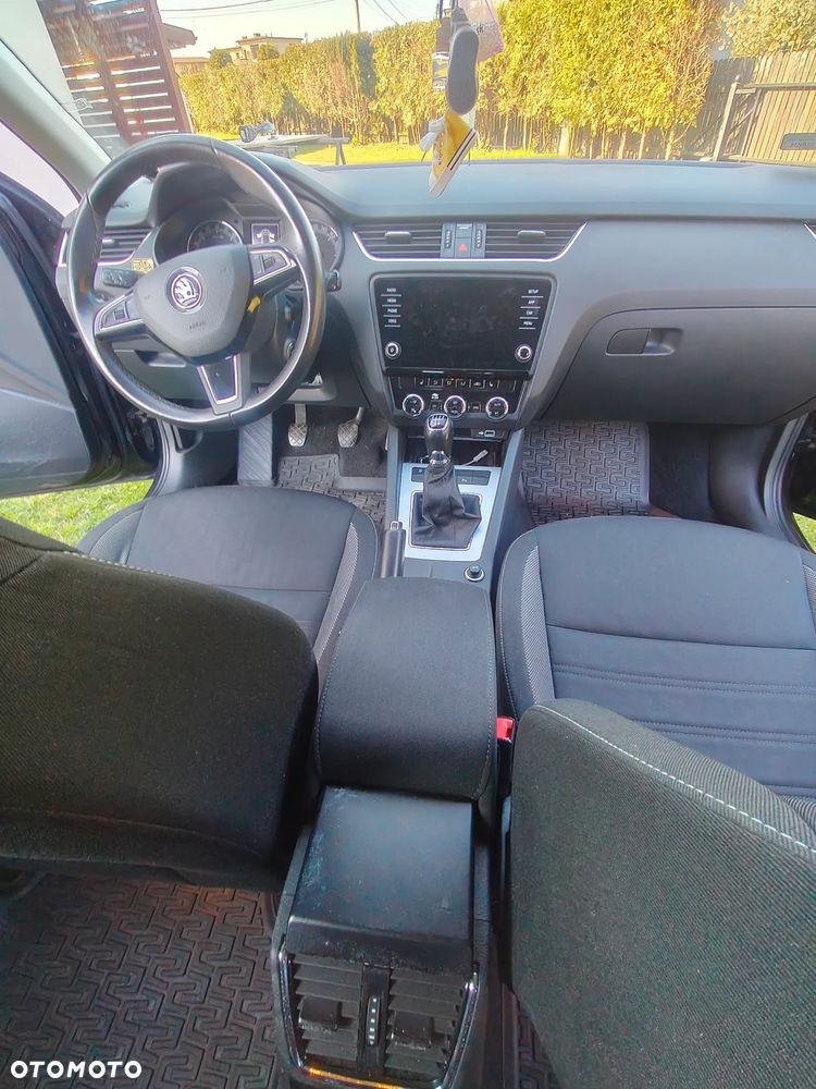 Skoda Octavia 1.6 TDI Ambition - 13