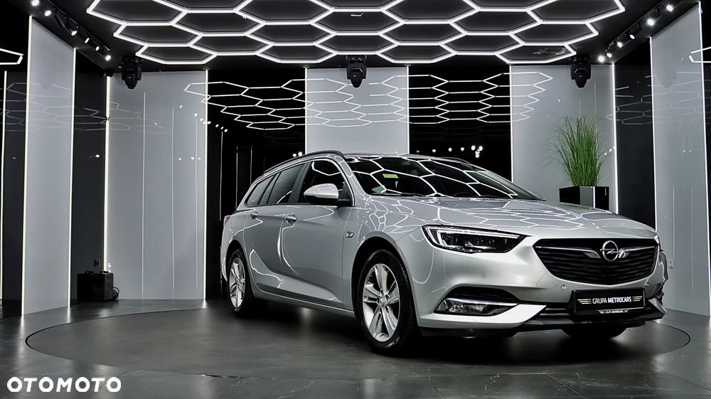 Opel Insignia B Country Tourer 17-20 - 13