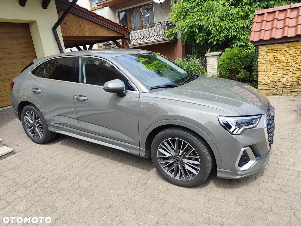 Audi Q3 Sportback 35 TFSI mHEV S-Line S tronic - 2