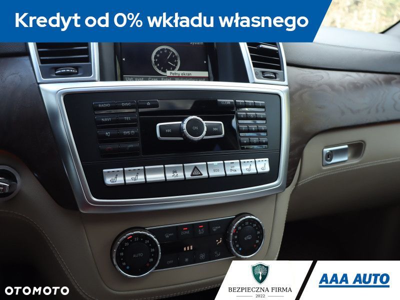 Mercedes-Benz GL - 14