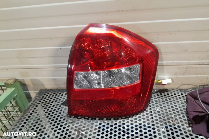 STOP DREAPTA Kia Cerato 1 [2004 - 2006] - 1