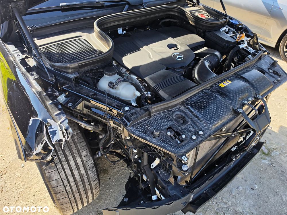 Mercedes-Benz GLE 300 d mHEV 4-Matic AMG Line - 17