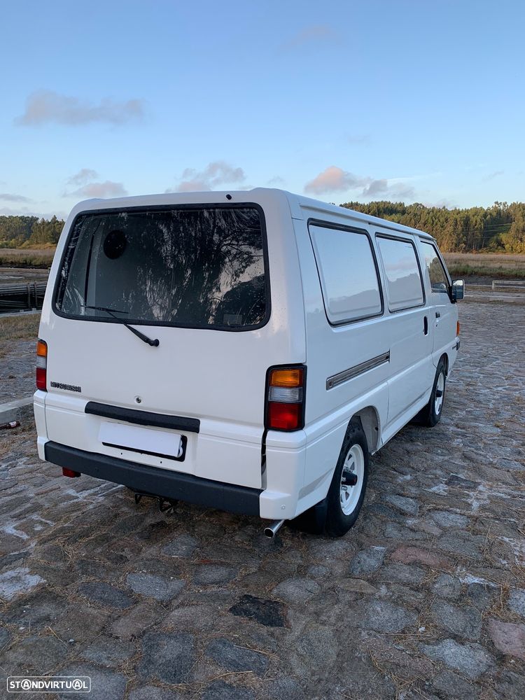 Mitsubishi L300 2.5 D P05 - 11