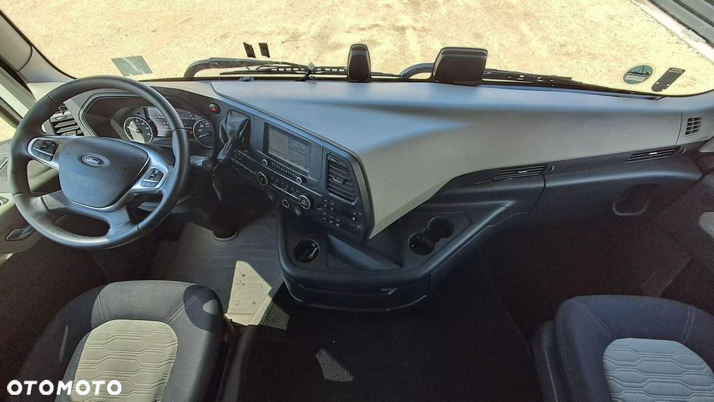 Ford F-max - 11