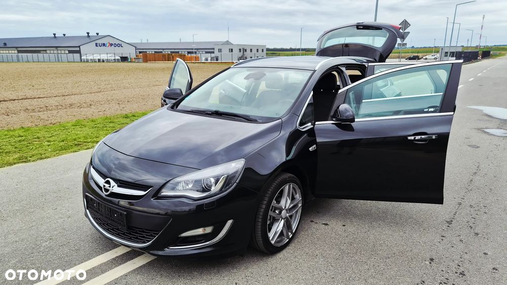 Opel Astra 1.4 T Cosmo - 7