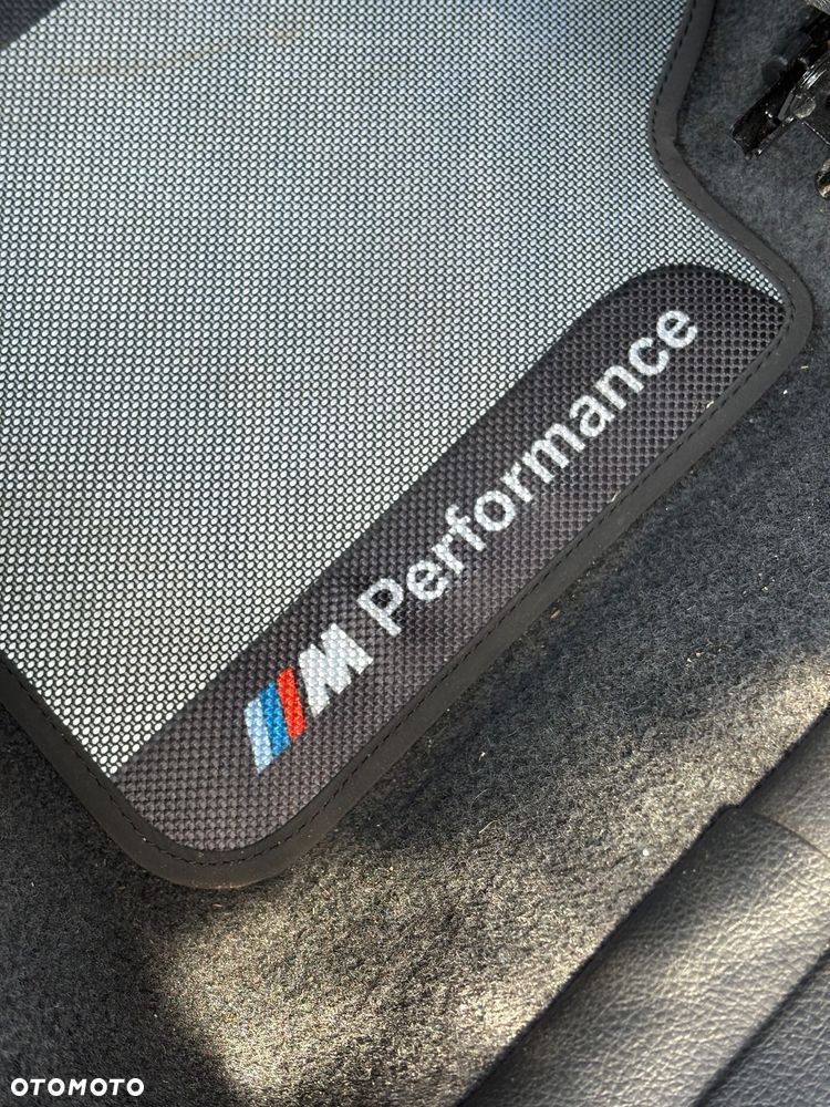 BMW Seria 1 120i M Sport Shadow - 18