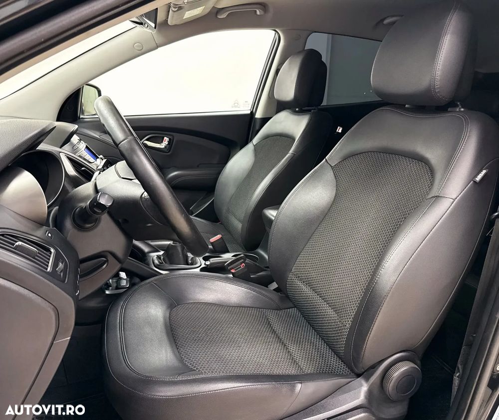 Hyundai ix35 2.0 CRDI 4WD Style - 18