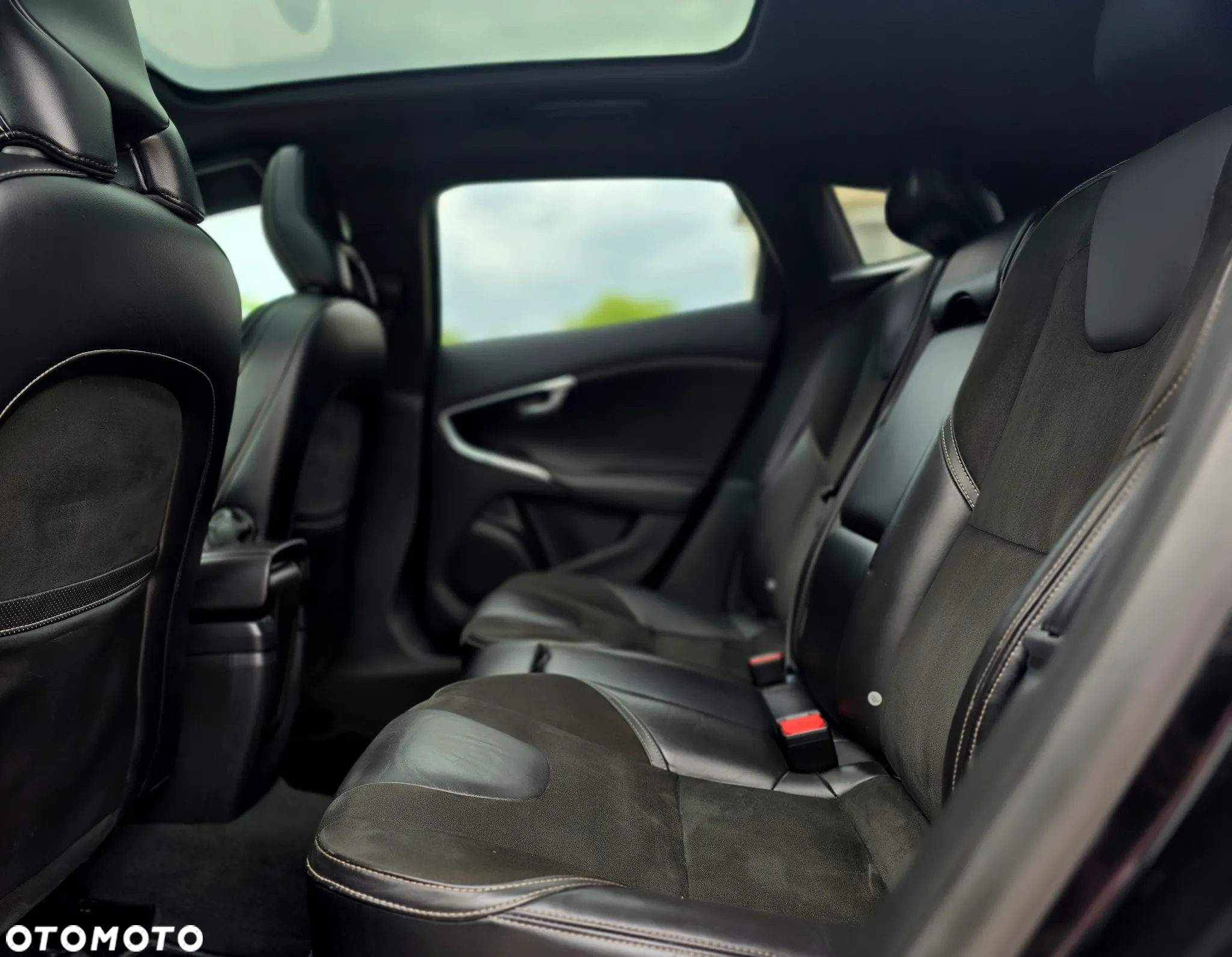 Volvo V40 D4 RDesign - 18