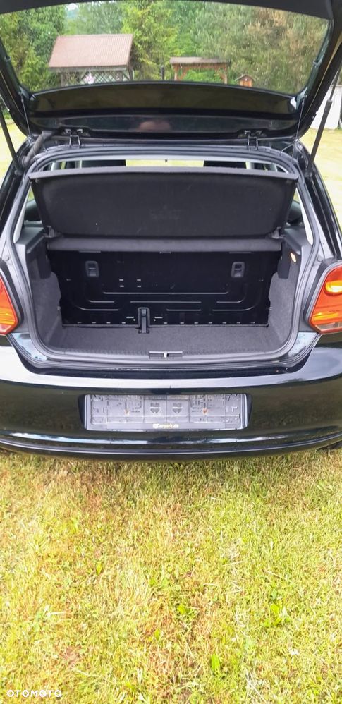 Volkswagen Polo - 9