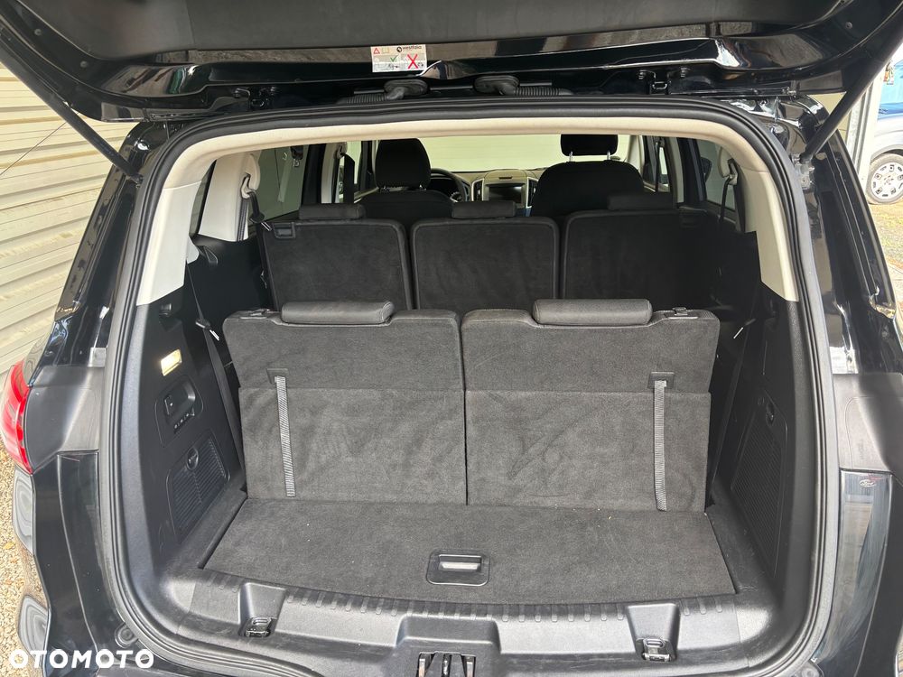 Ford S-Max 2.0 TDCi Titanium - 12