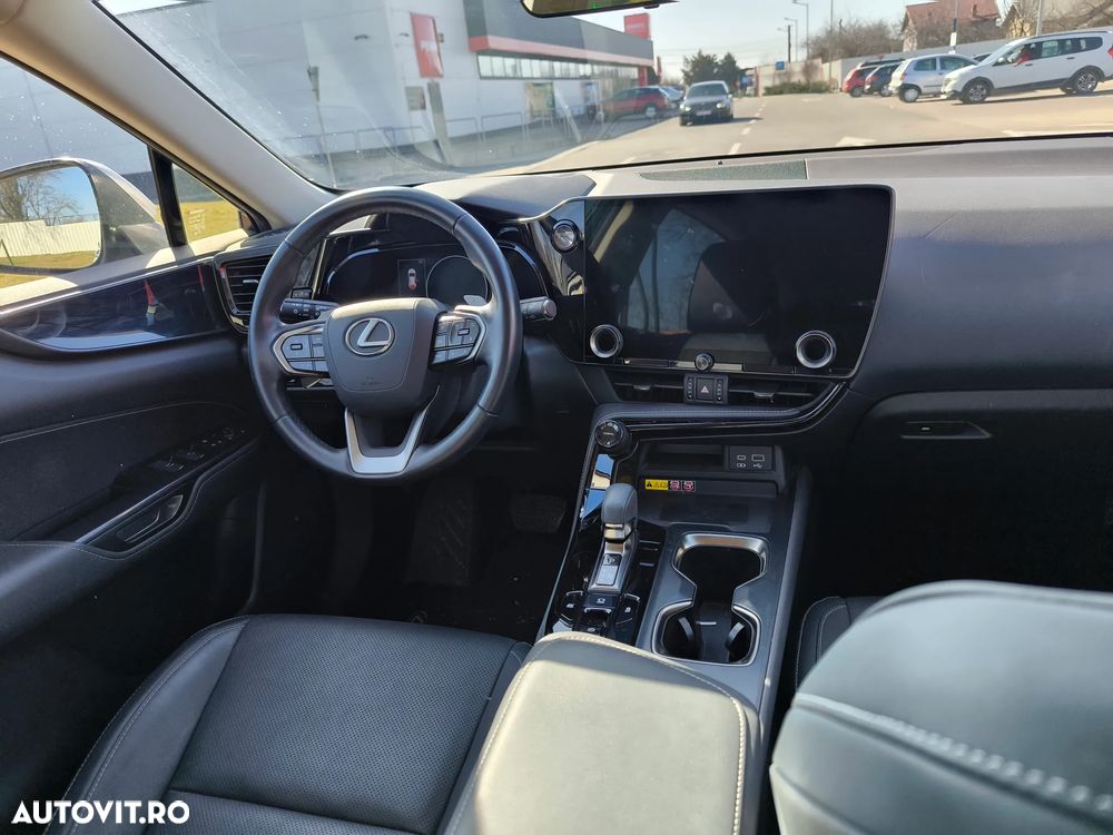 Lexus Seria NX 350h Luxury Line - 12